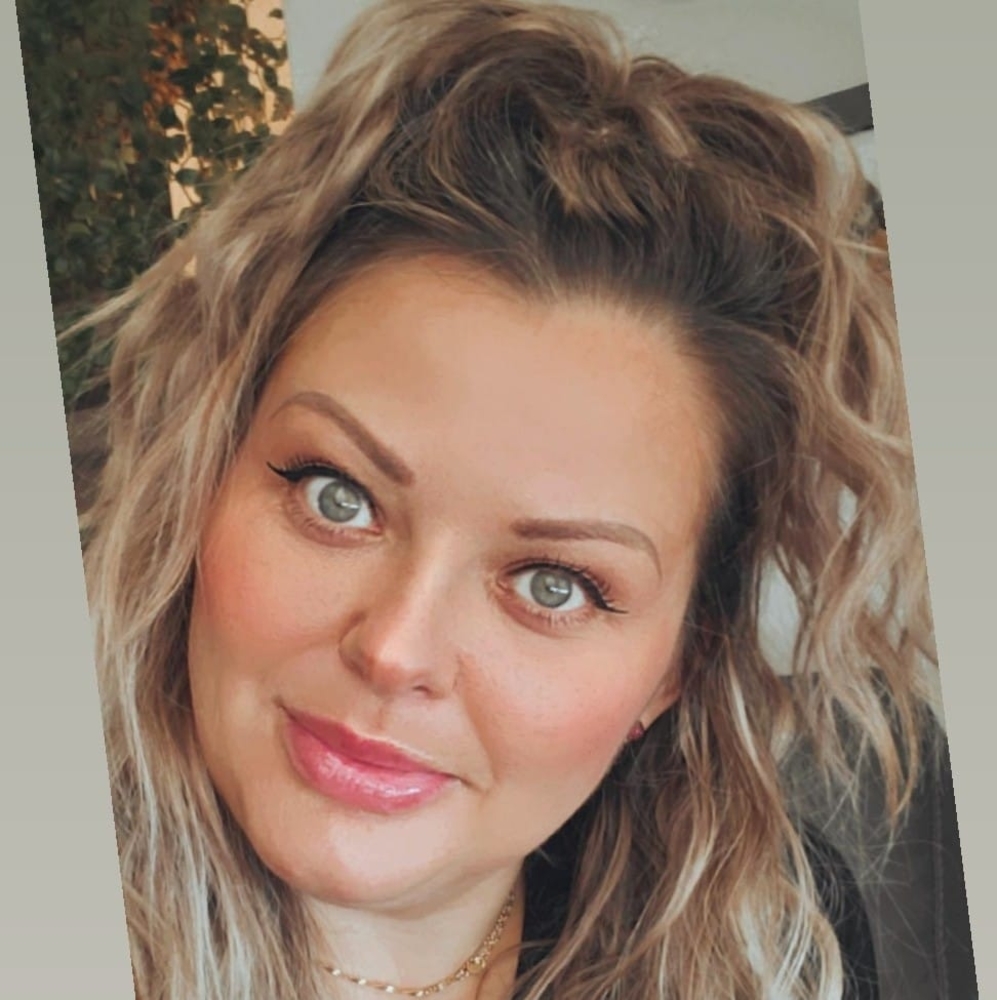 Meet your Posher, Magda